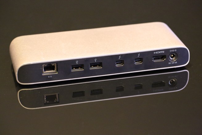 thunderbolt2dock-2