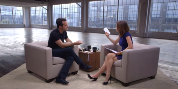 Xiaomi's Hugo Barra Responds to Apple Copycat 'Melodrama' - YouTube 2015-07-16 14-05-37