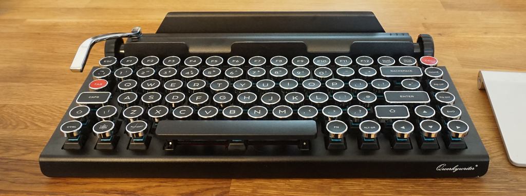 qwerkywriter-01