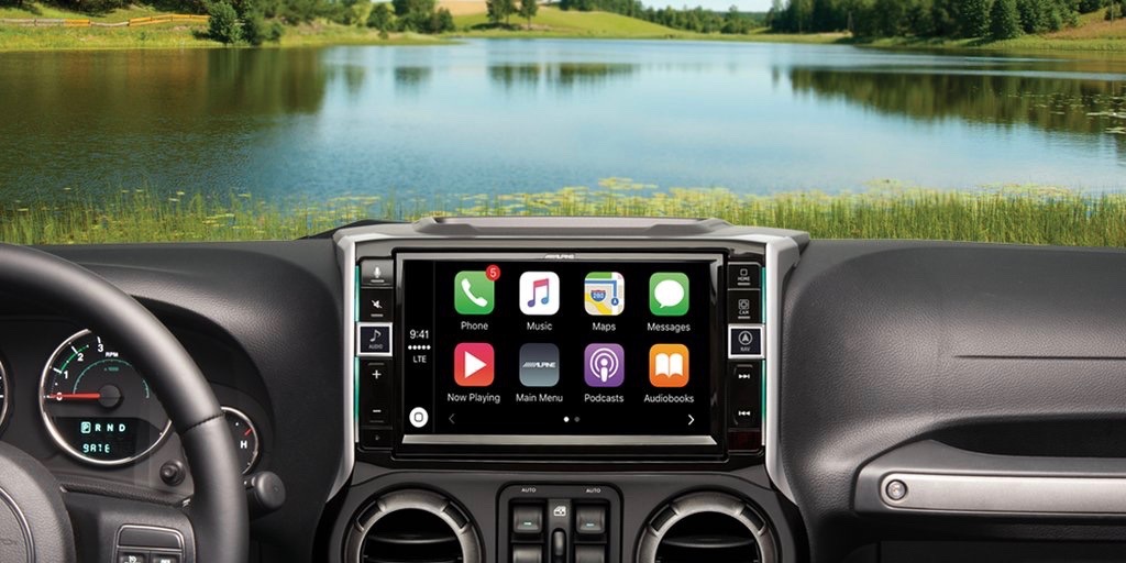 Alpine CarPlay