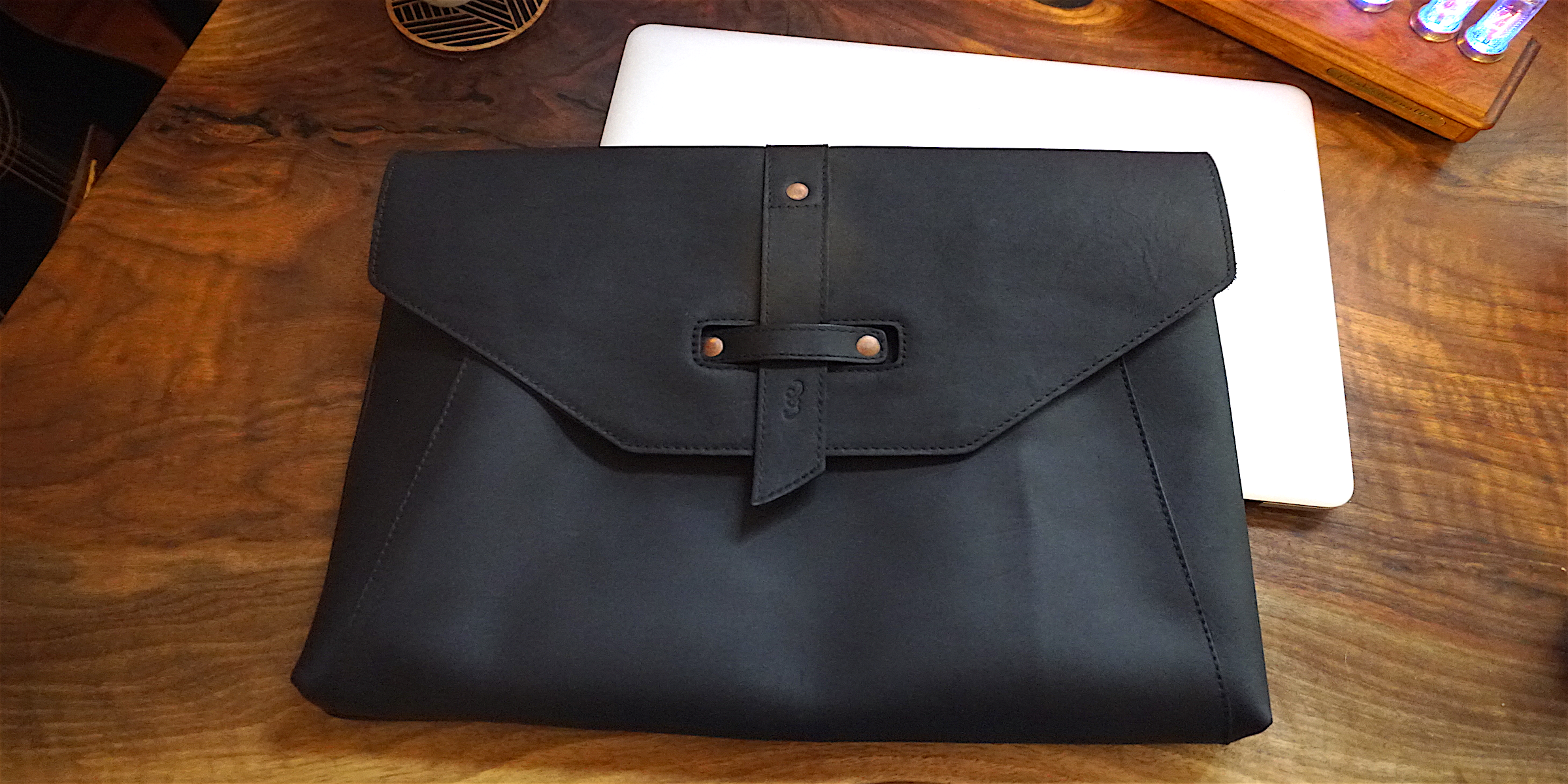 pad-quill-luxury-valet-macbook-pro-01