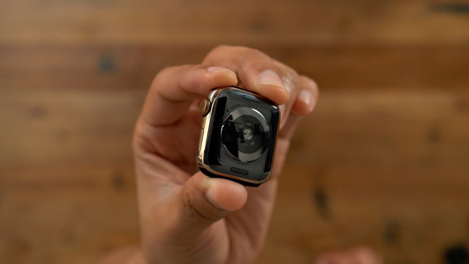 Clean Apple Watch how to