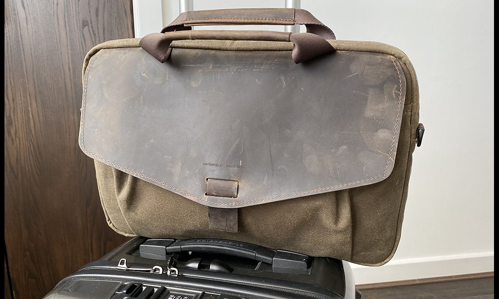 Waterfield Outback Duo on cabin bag