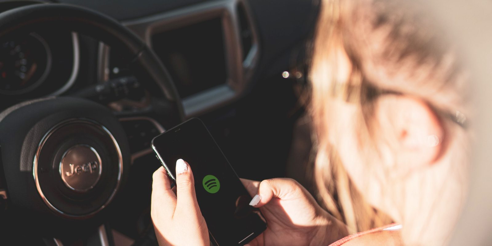 Joe Rogan explains and (slightly) apologizes