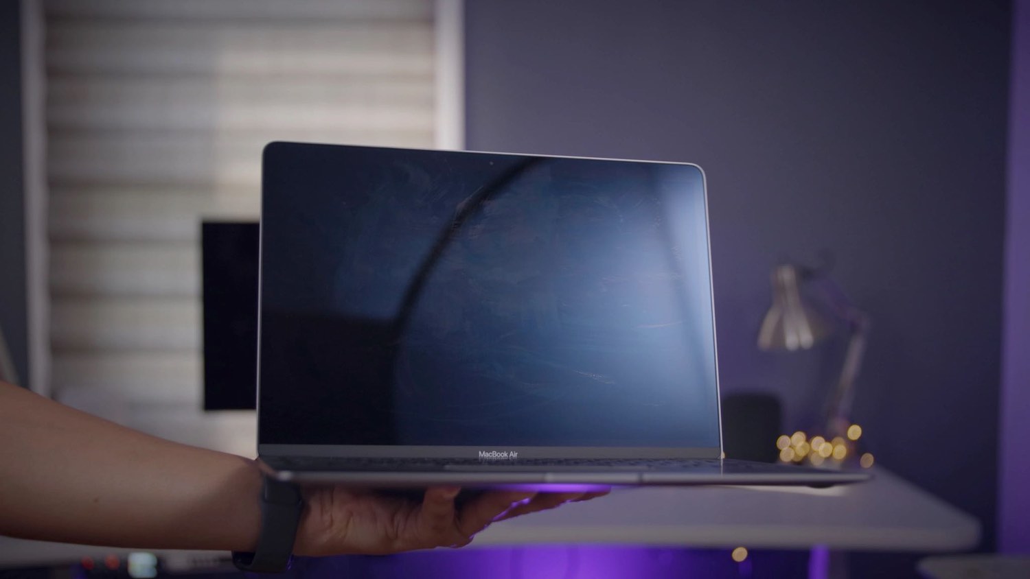 clean MacBook screen