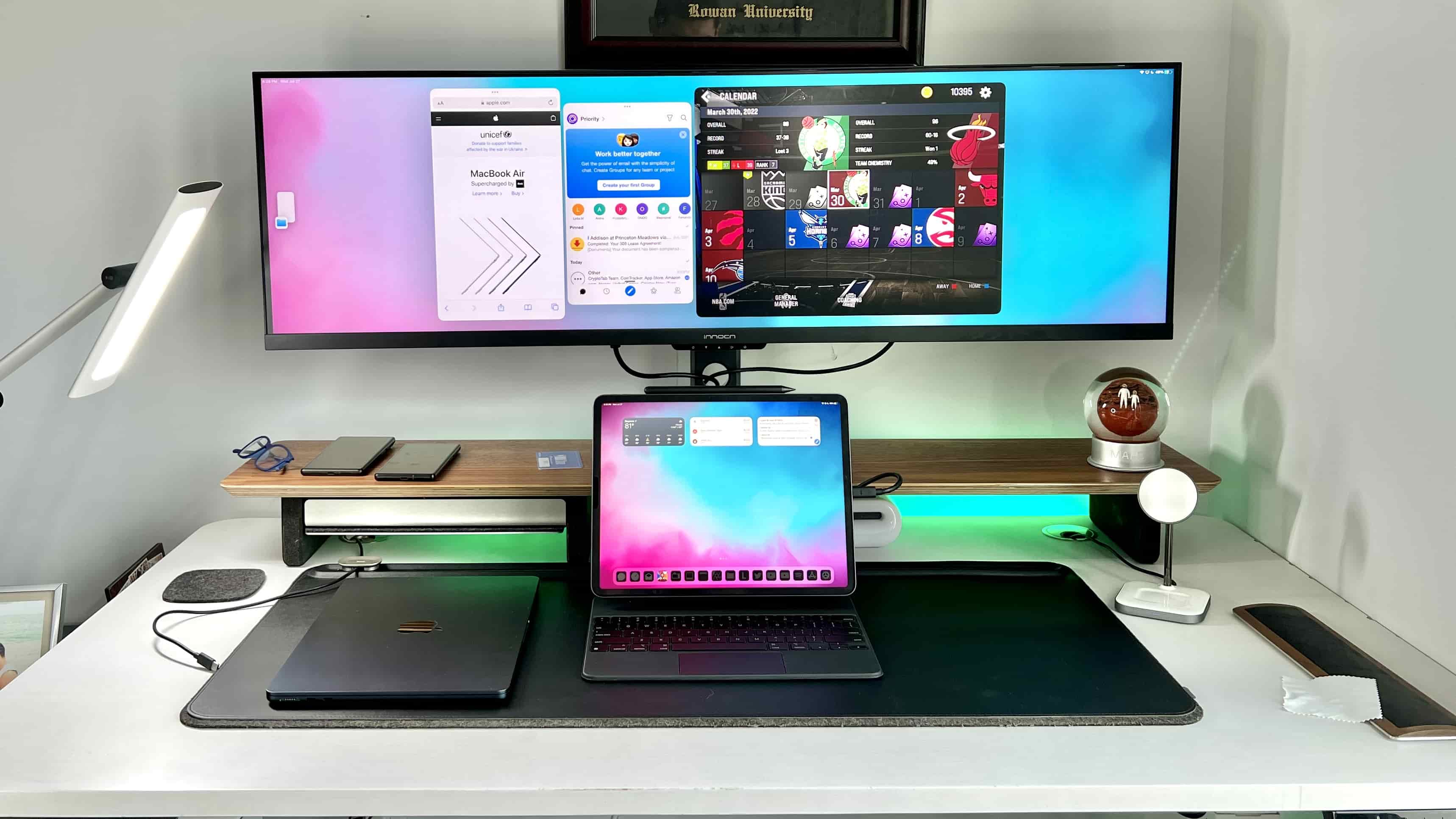 iPad Pro software Stage Manager