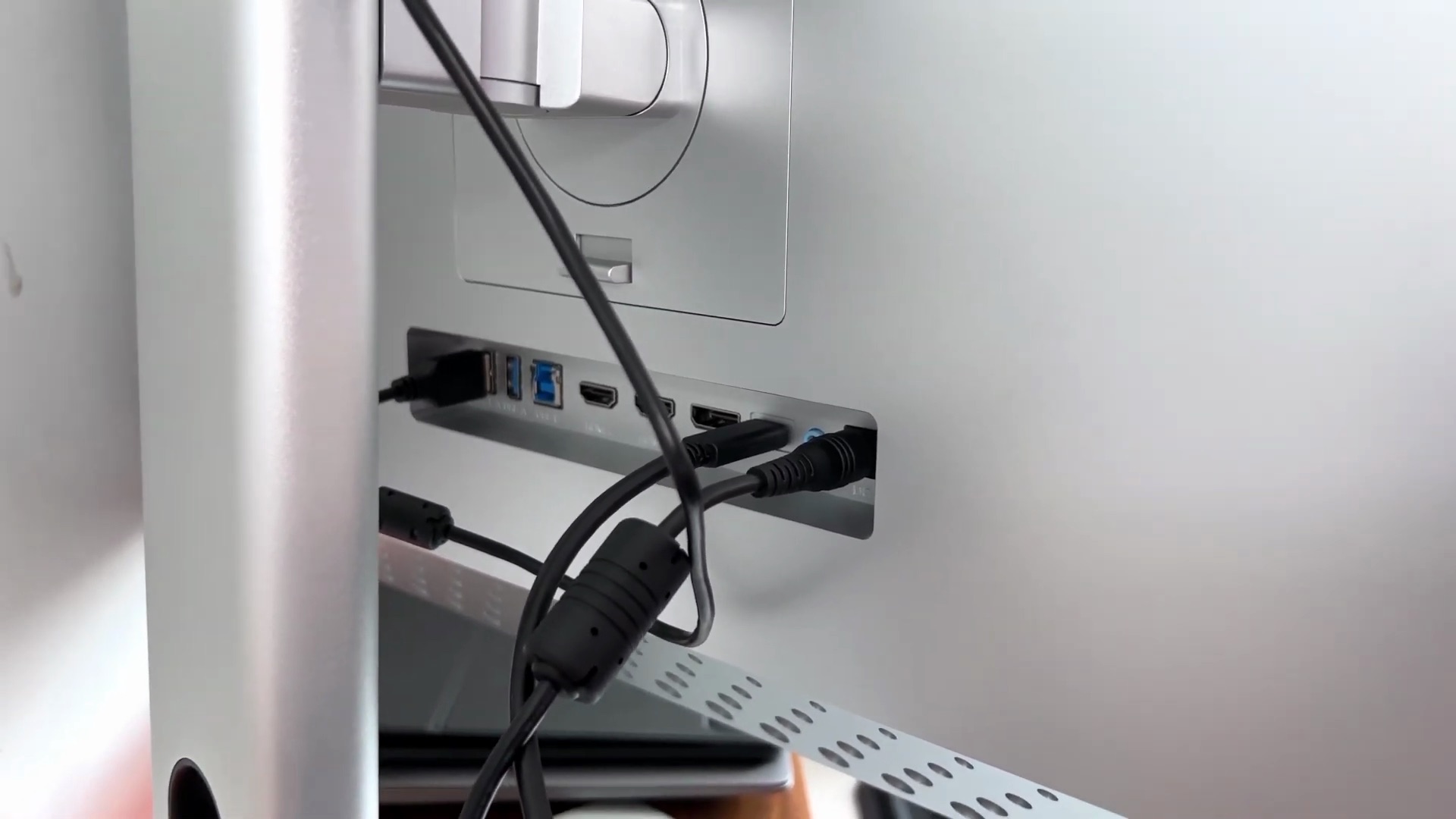 Hands-on: ALOGIC Clarity 4K UHD Display Monitor [Video]