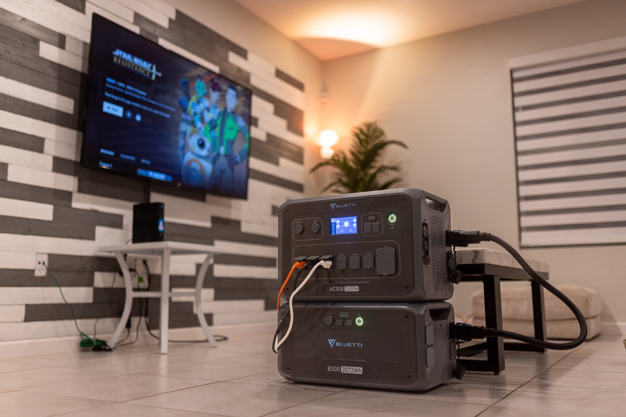 Check out some great Black Friday deals on BLUETTI's portable power stations