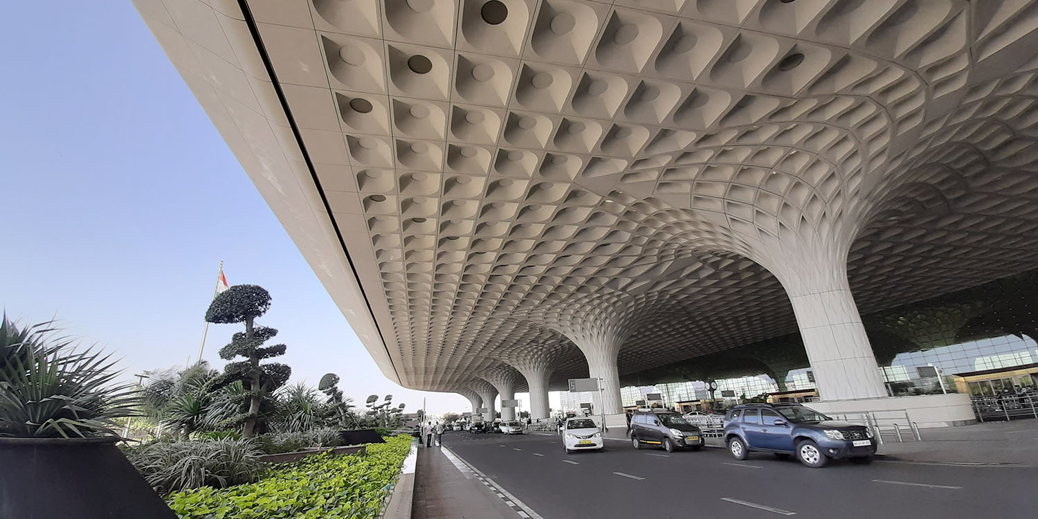 Indian Apple Stores imminent | Mumbai Airport