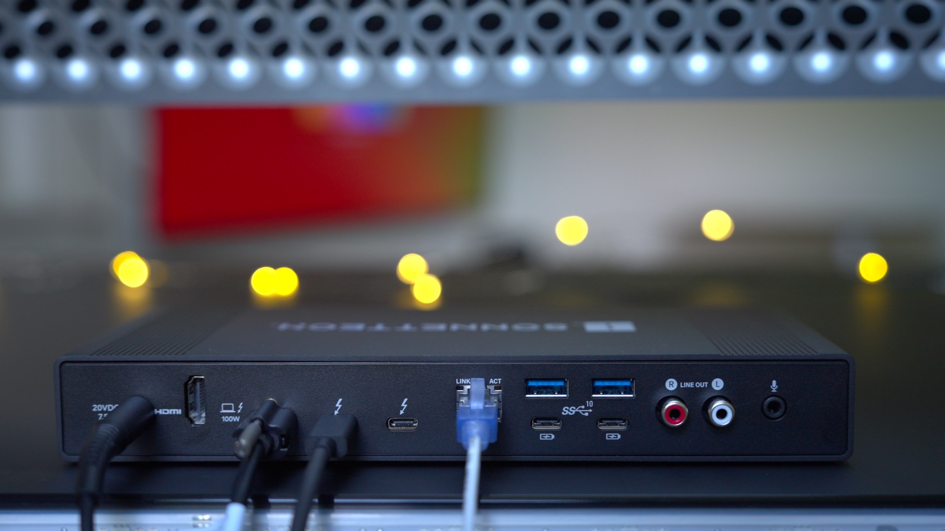 Sonnet Super Dock a full look at rear panel