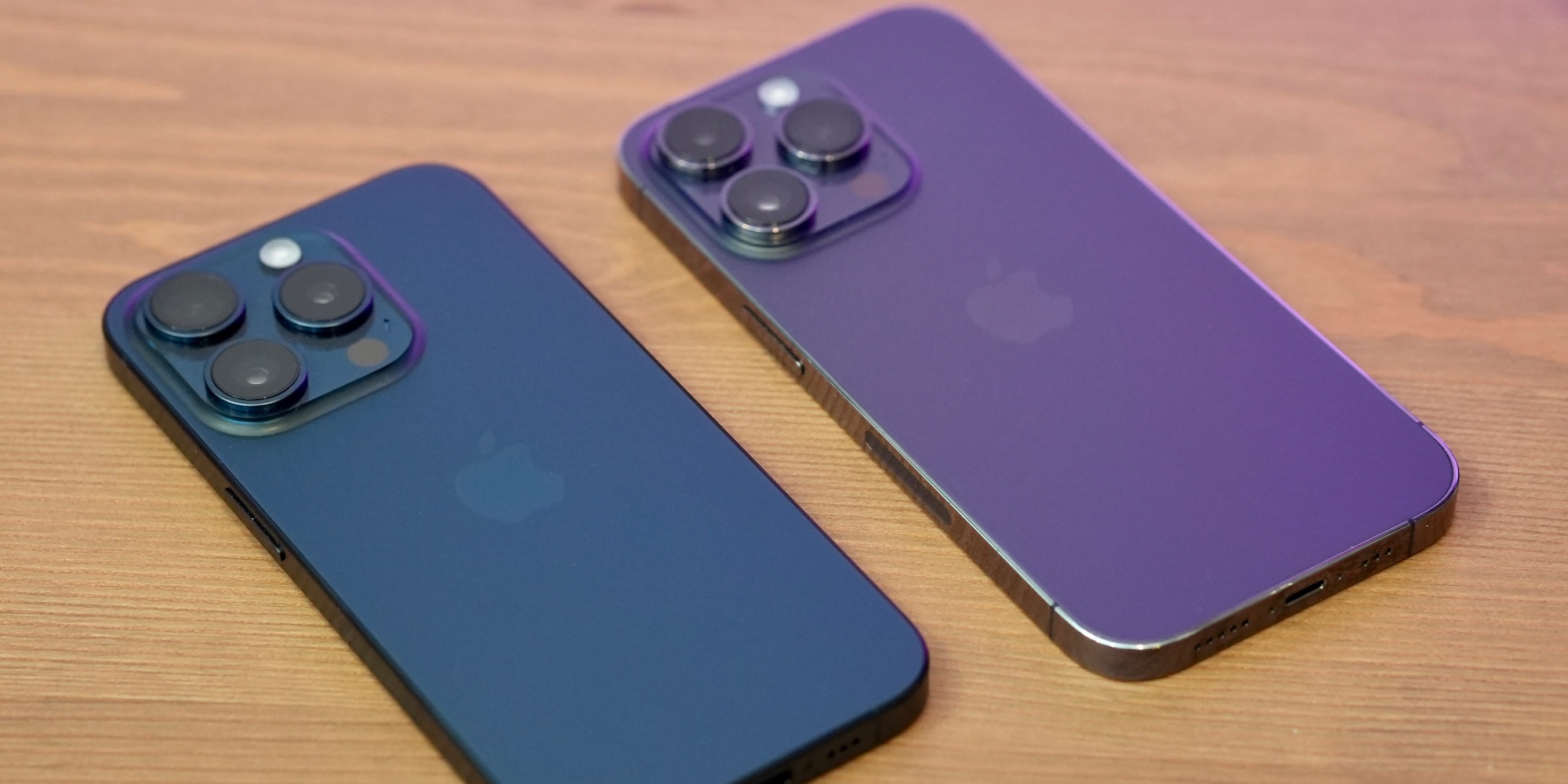 iPhone 15 Pro blue