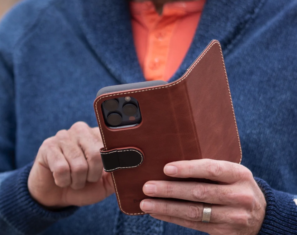 Burton Goods best iPhone 15 cases-2024