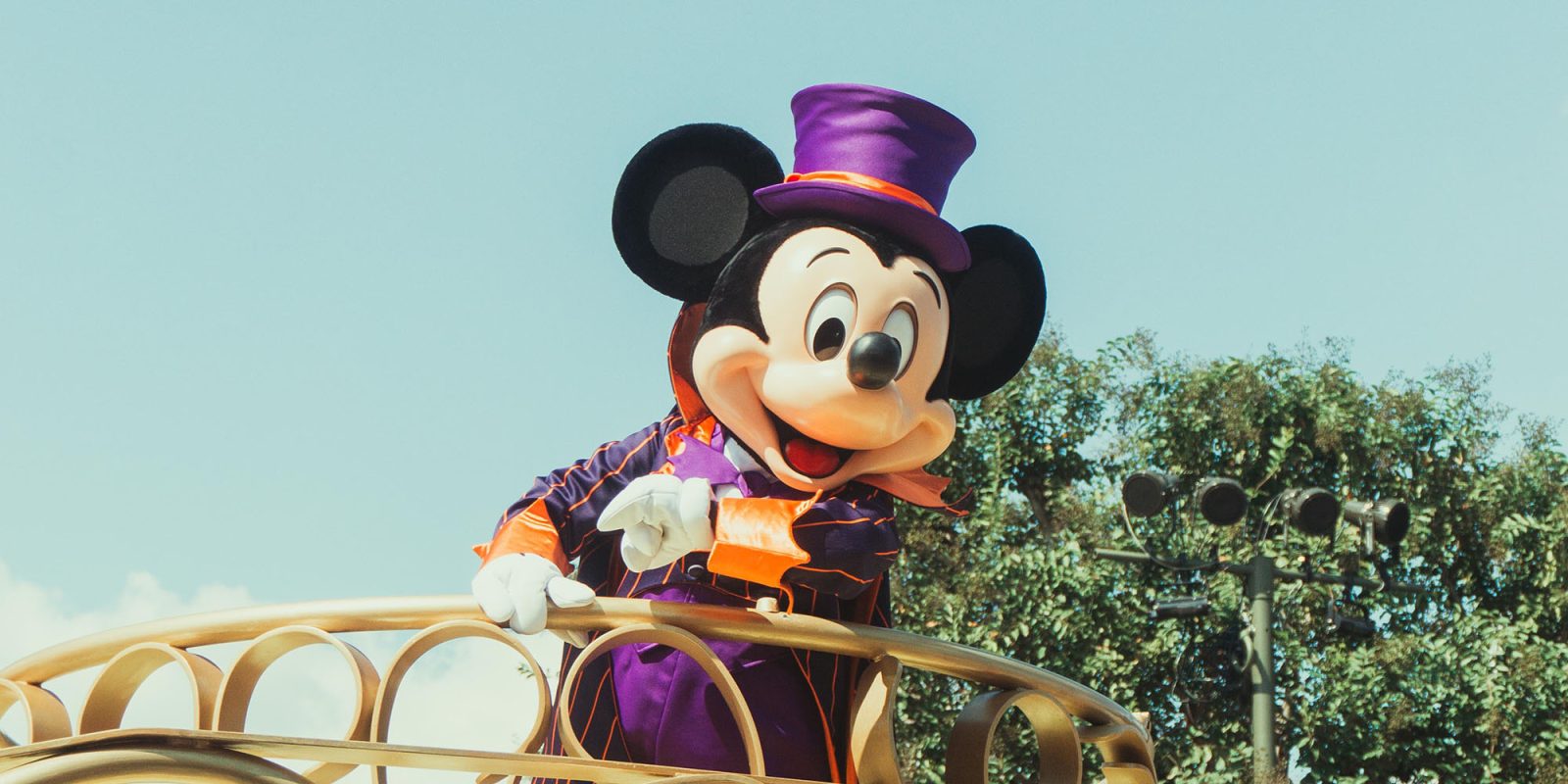 Apple hates free speech, Disney CEO should be fired | Mickey Mouse at Disneyland