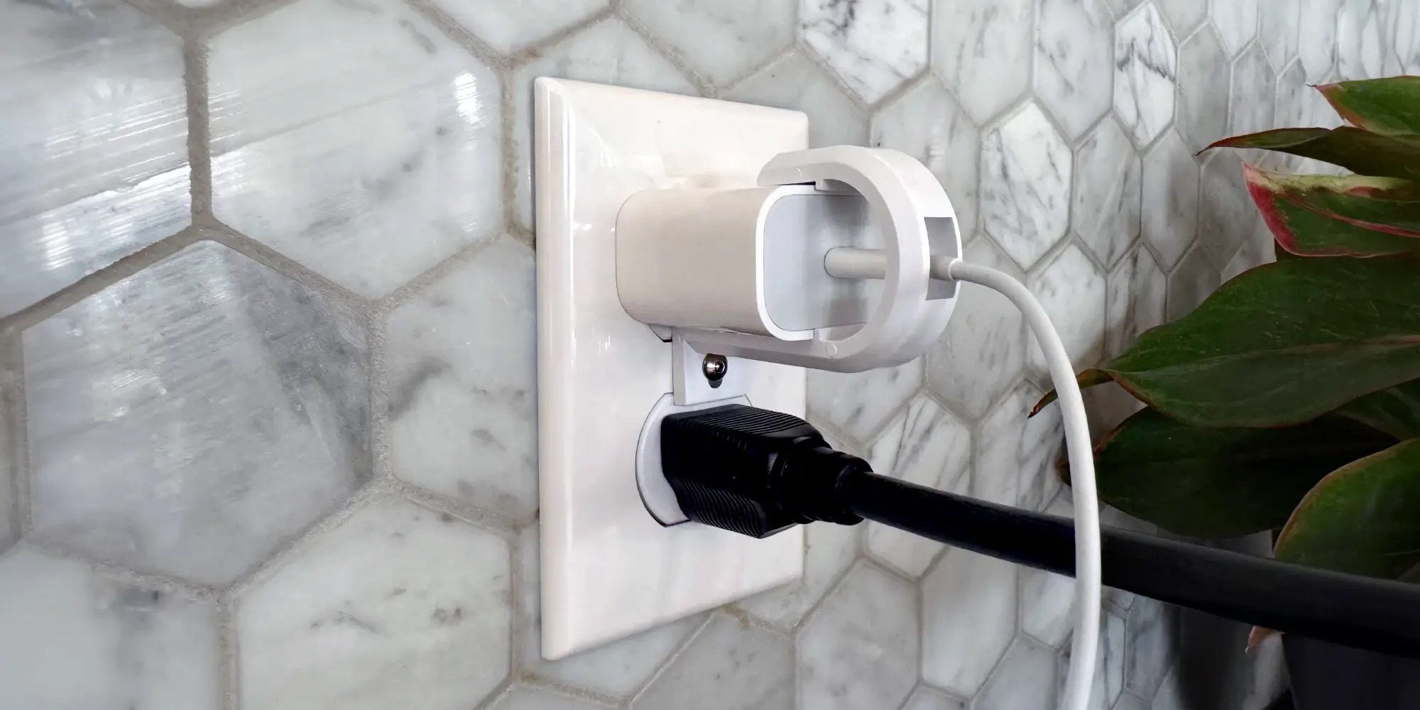 Lock Socket for iPhone charger two plugs