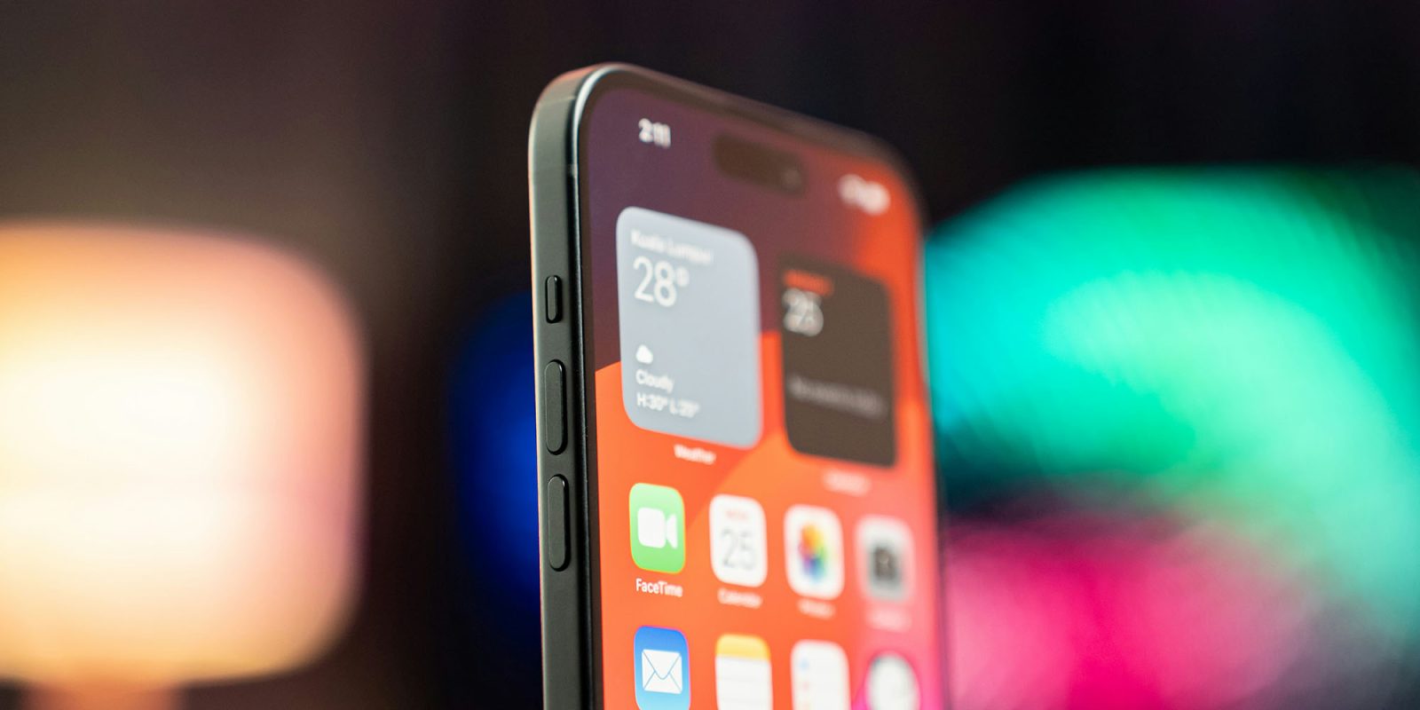 iPhone discounts in China | iPhone 15 Pro Max shown