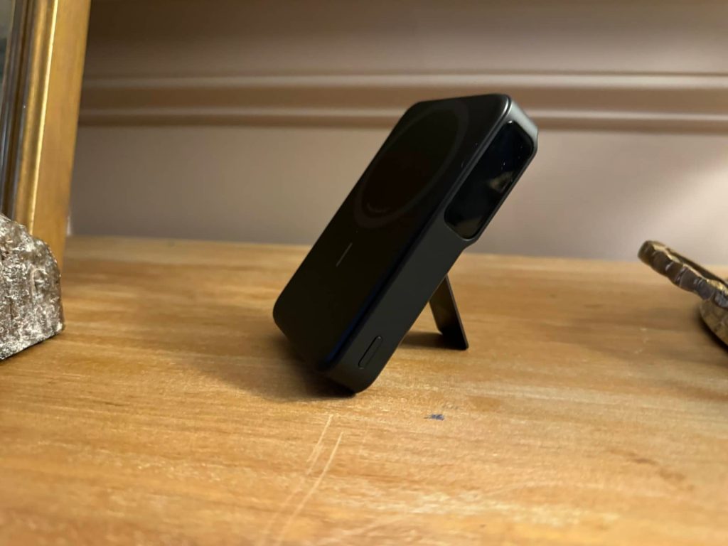 Anker MagGo Power Bank