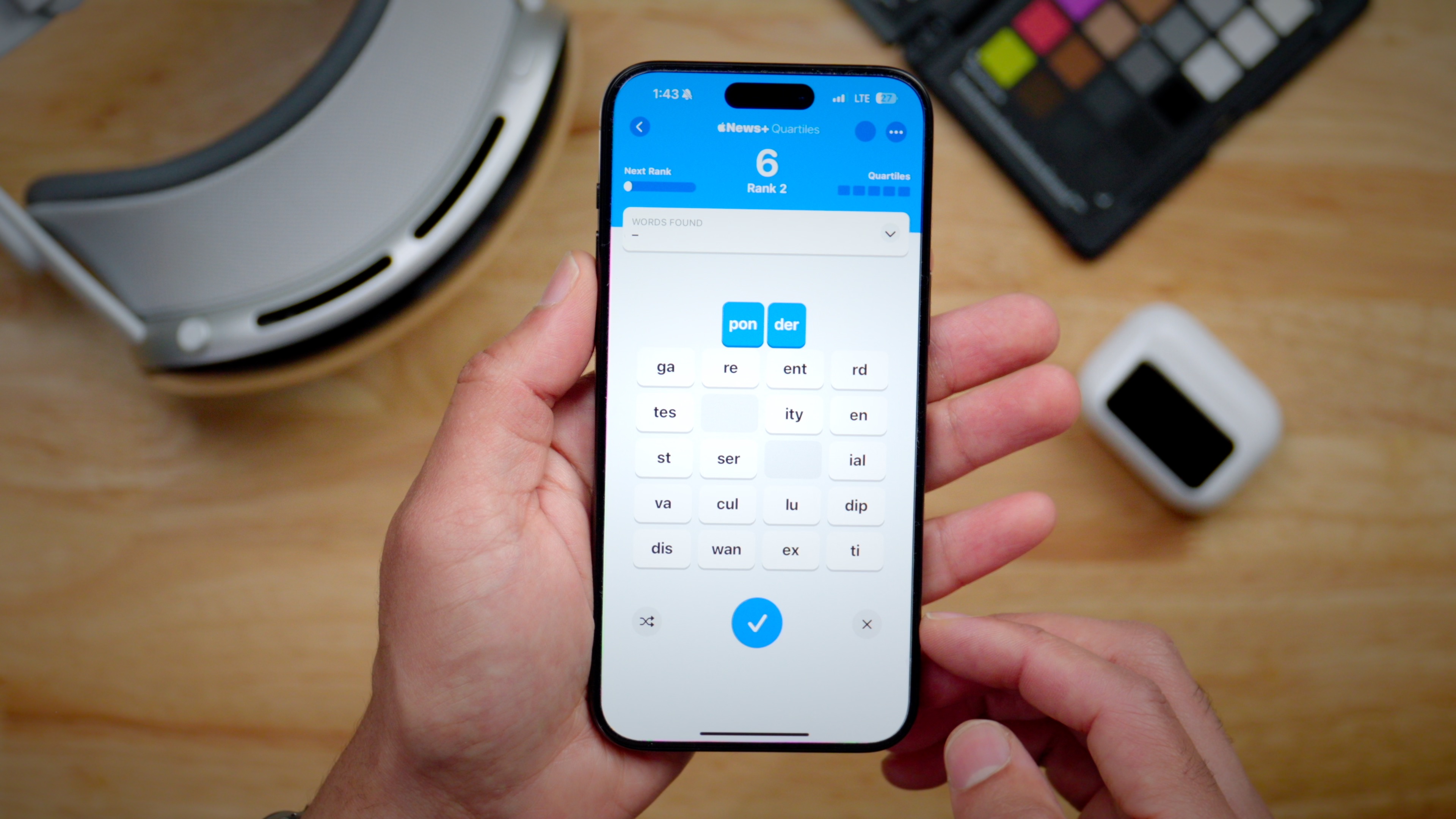 Quartiles Apple News+