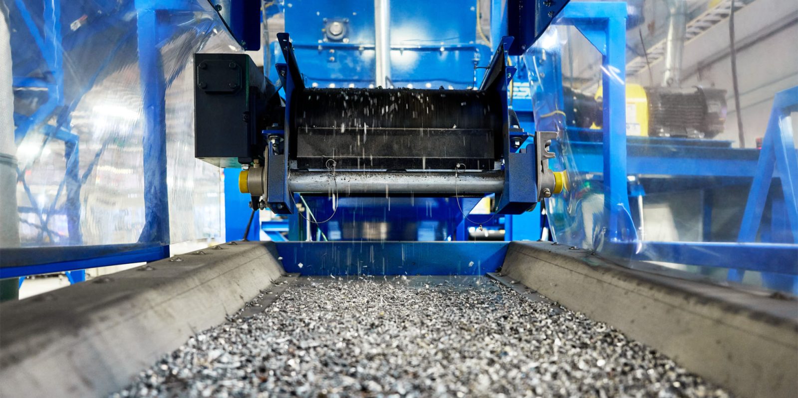 iPhones stolen instead of scrapped | A shredding machine designed to recover metals