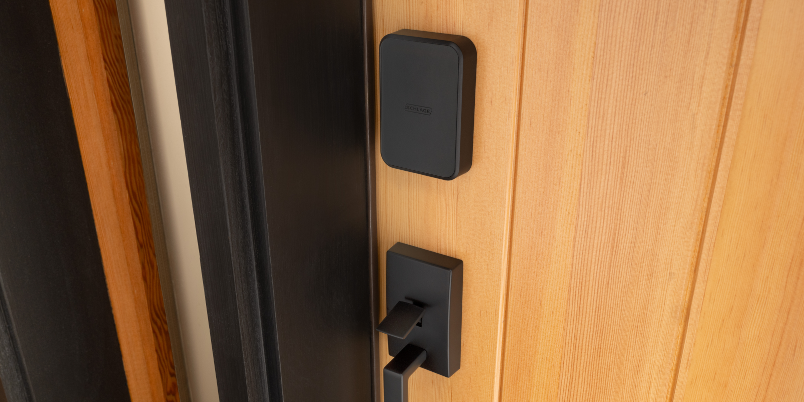 Schlage Sense Pro smart lock matter-over-thread and Ultra wideband