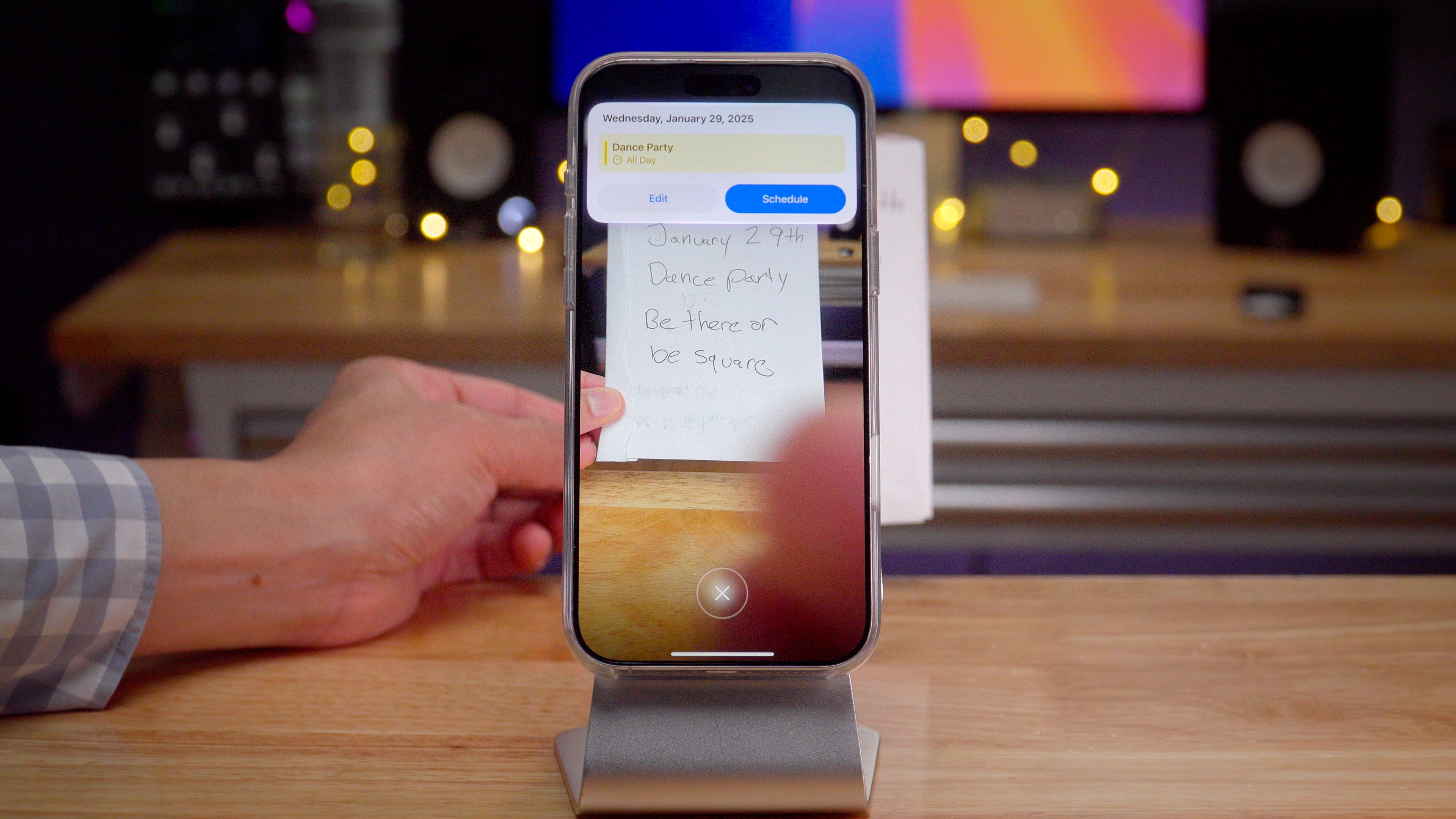 iOS 18.3 RC Visual Intelligence Update Flyers Dates Calendar