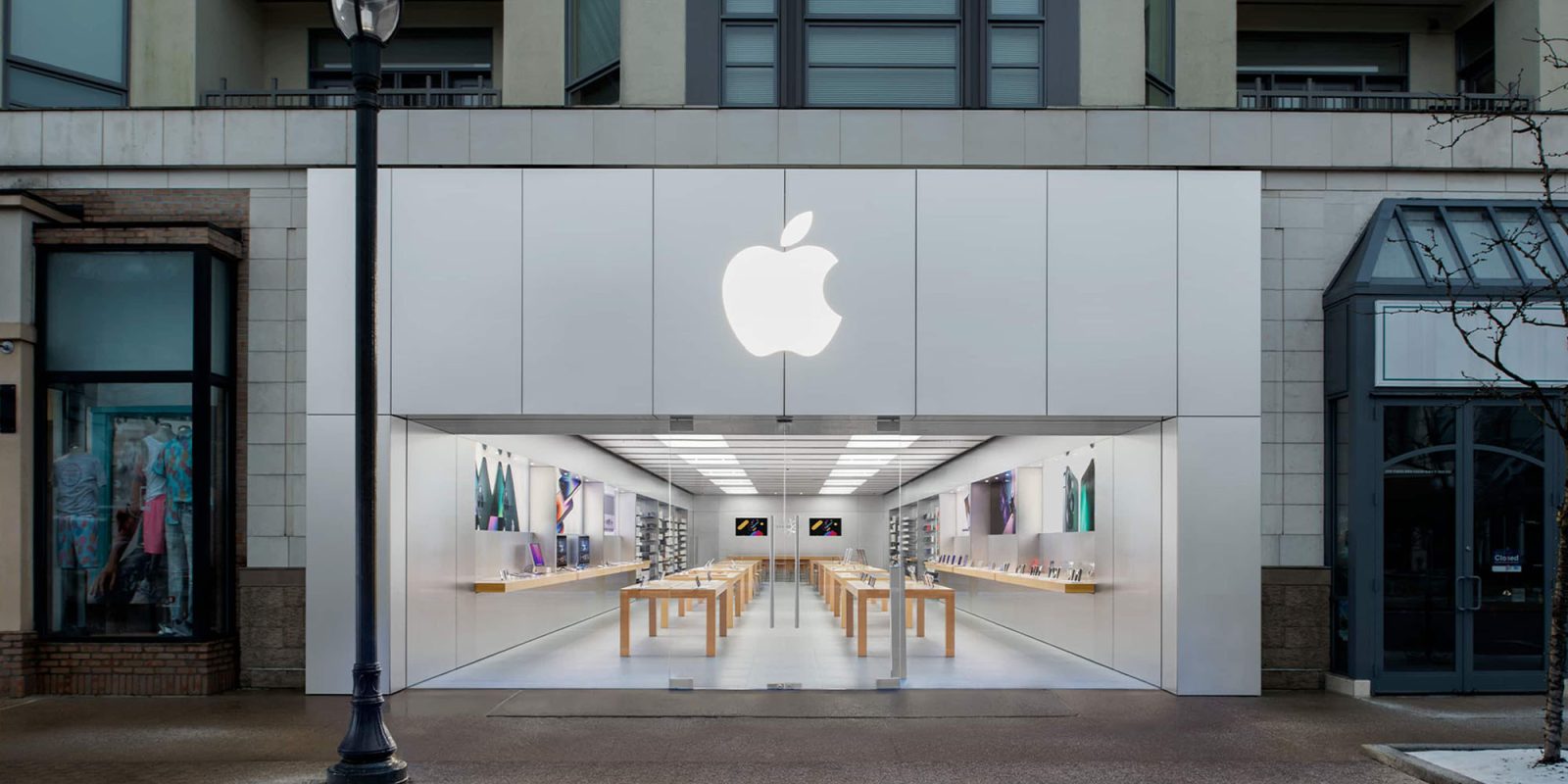 Apple teases new Crocker Park store in Westlake, Ohio (existing store shown)