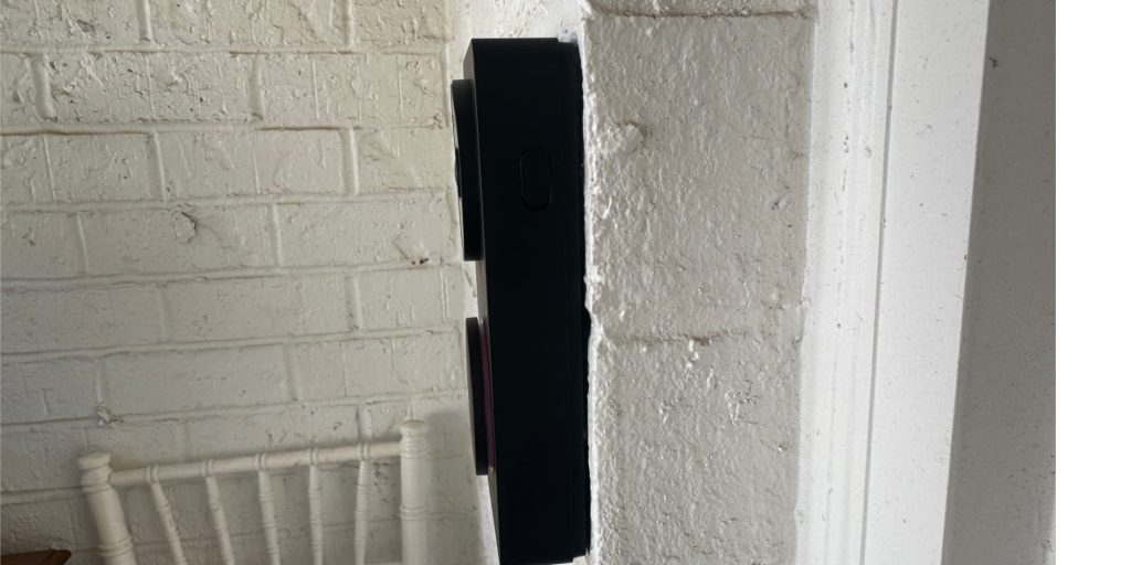 Aqara G410 Doorbell Camera from side