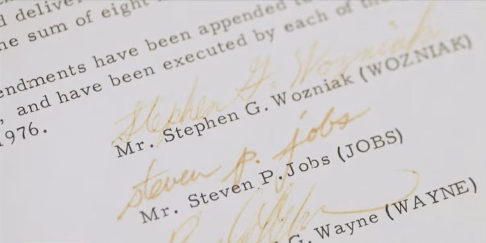 The contract that founded Apple will be auctioned for an estimated $3M | Close up of the signatures