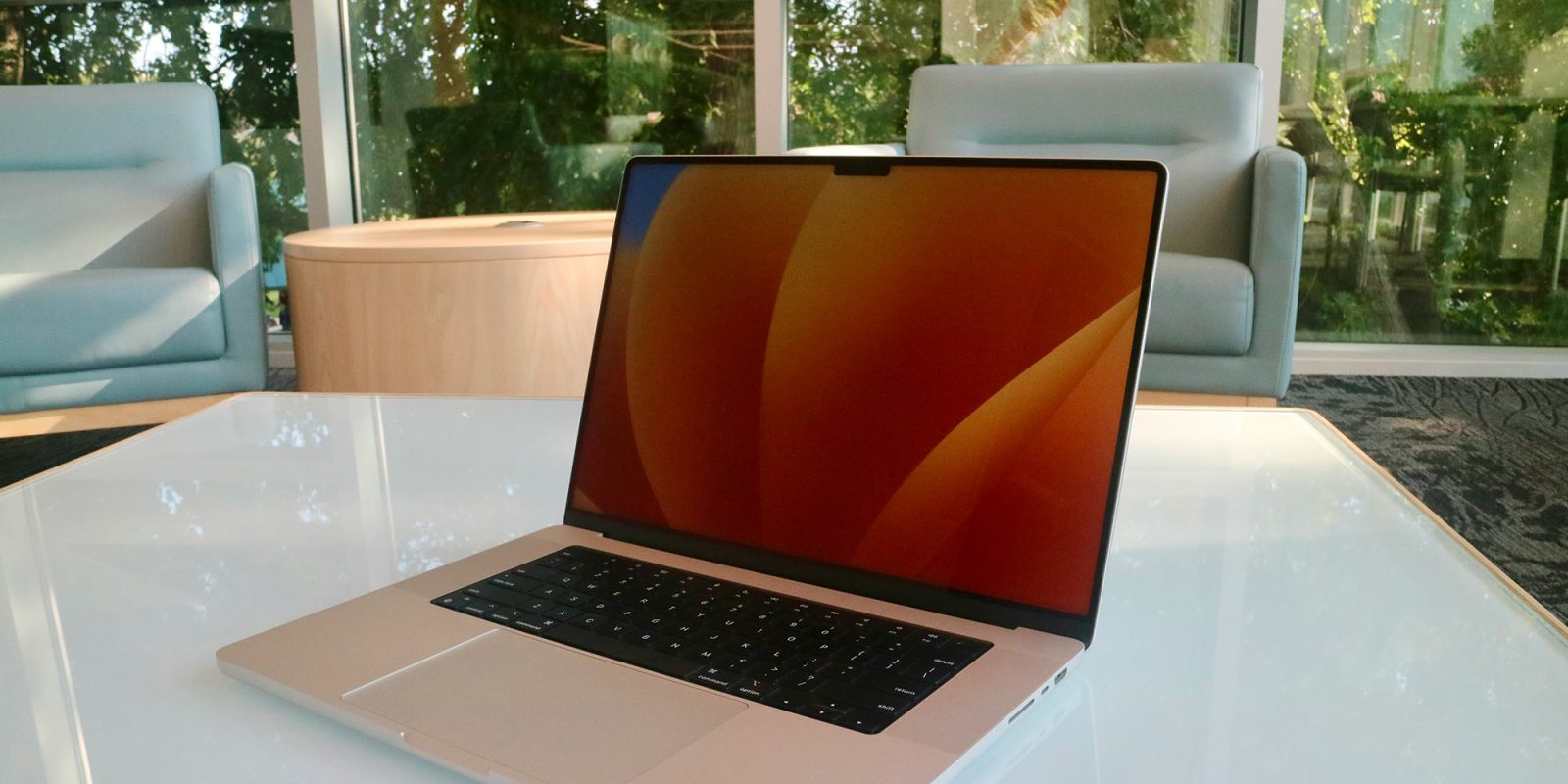 New Mac configurator may point to separate CPU and GPU options | MacBook Pro shown in a contemporary apartment